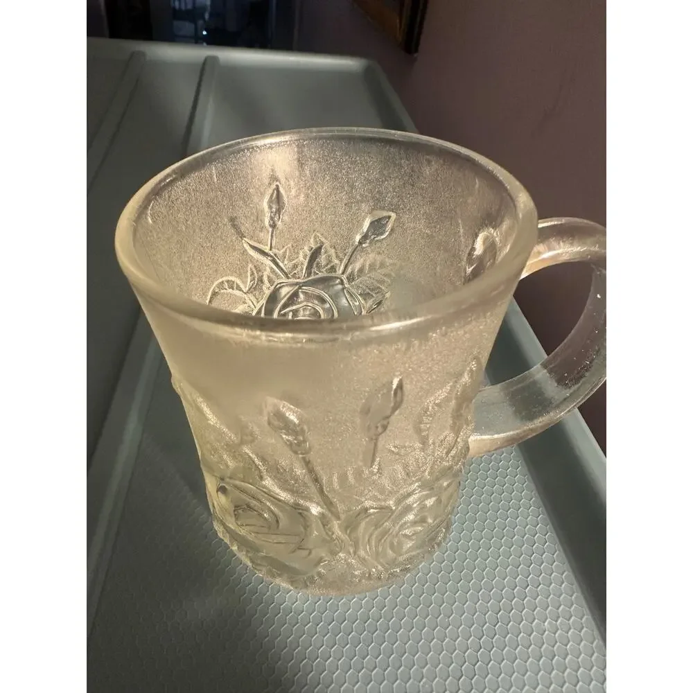 Vintage Frosted Glass Embossed Flower Mug Retro Floral Barware